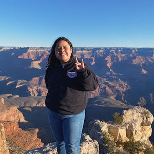 Meet your Posher, Zoe